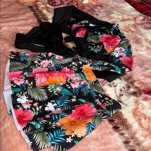 Girls size 12 Floral Black 3 piece swimwear,NWOT